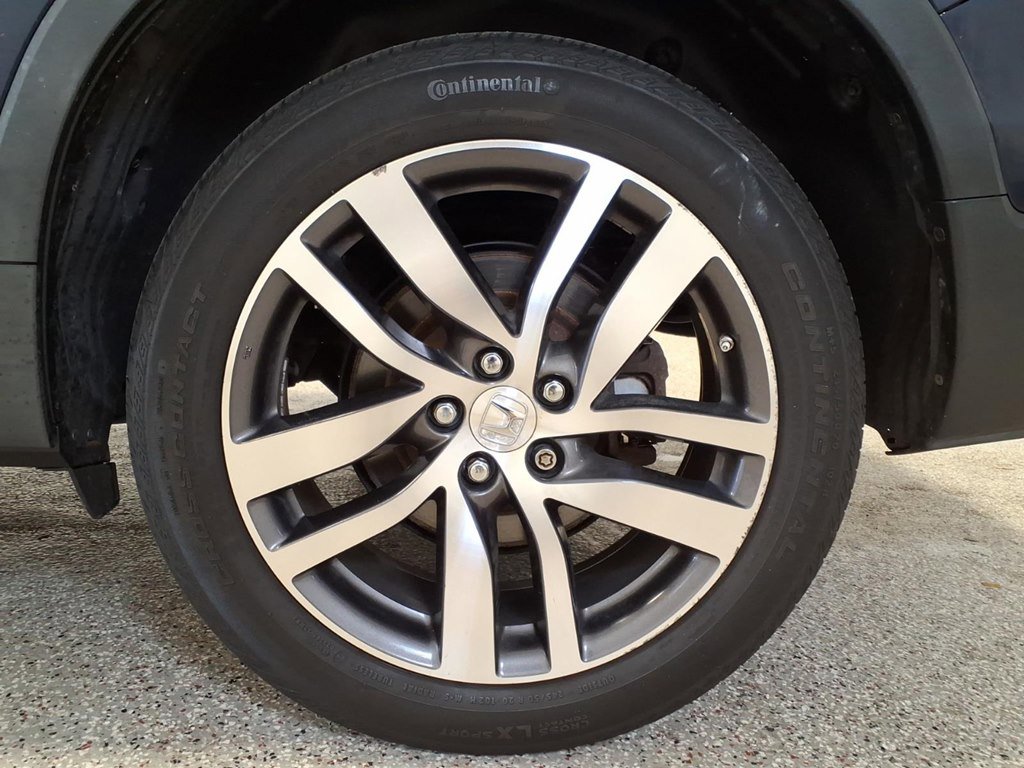 Used 2017 Honda Pilot Touring image 7