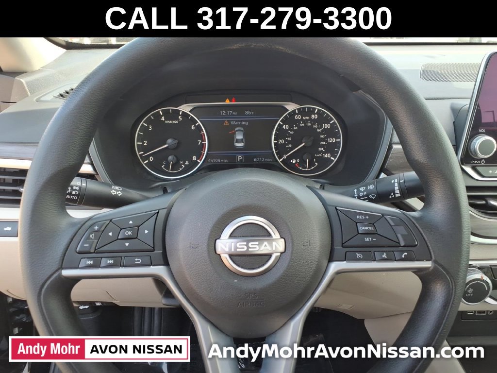 Used 2025 Nissan Altima 2.5 SV AWD/4WD image 25