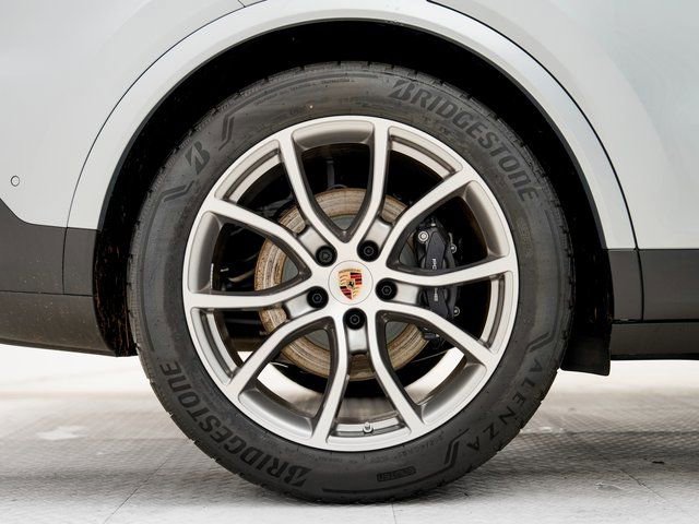 New 2026 Porsche Cayenne E-Hybrid Coupe image 28