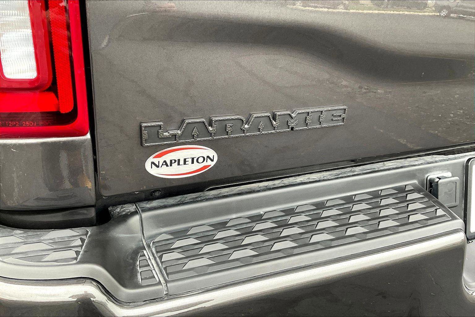 New 2025 RAM 3500 Laramie image 9