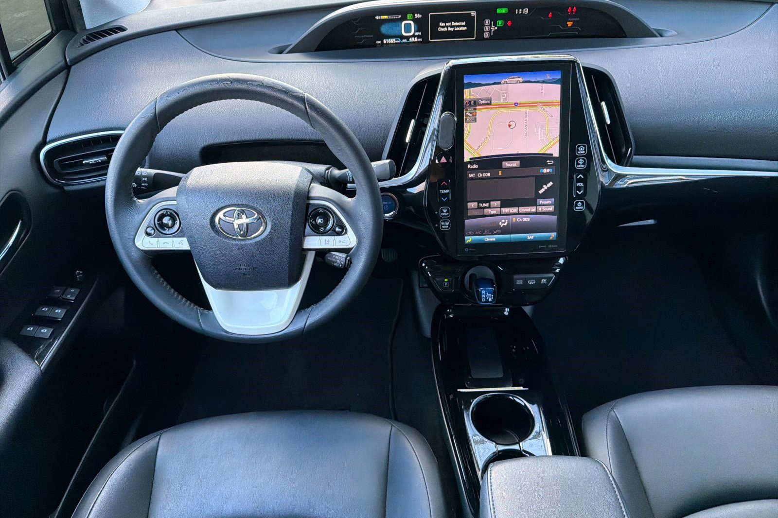 Used 2017 Toyota Prius Prime Premium image 18