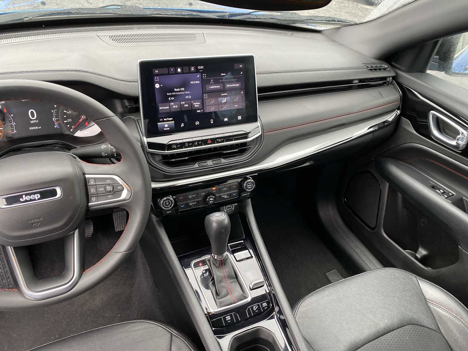 Used 2024 Jeep Compass Trailhawk AWD/4WD image 14