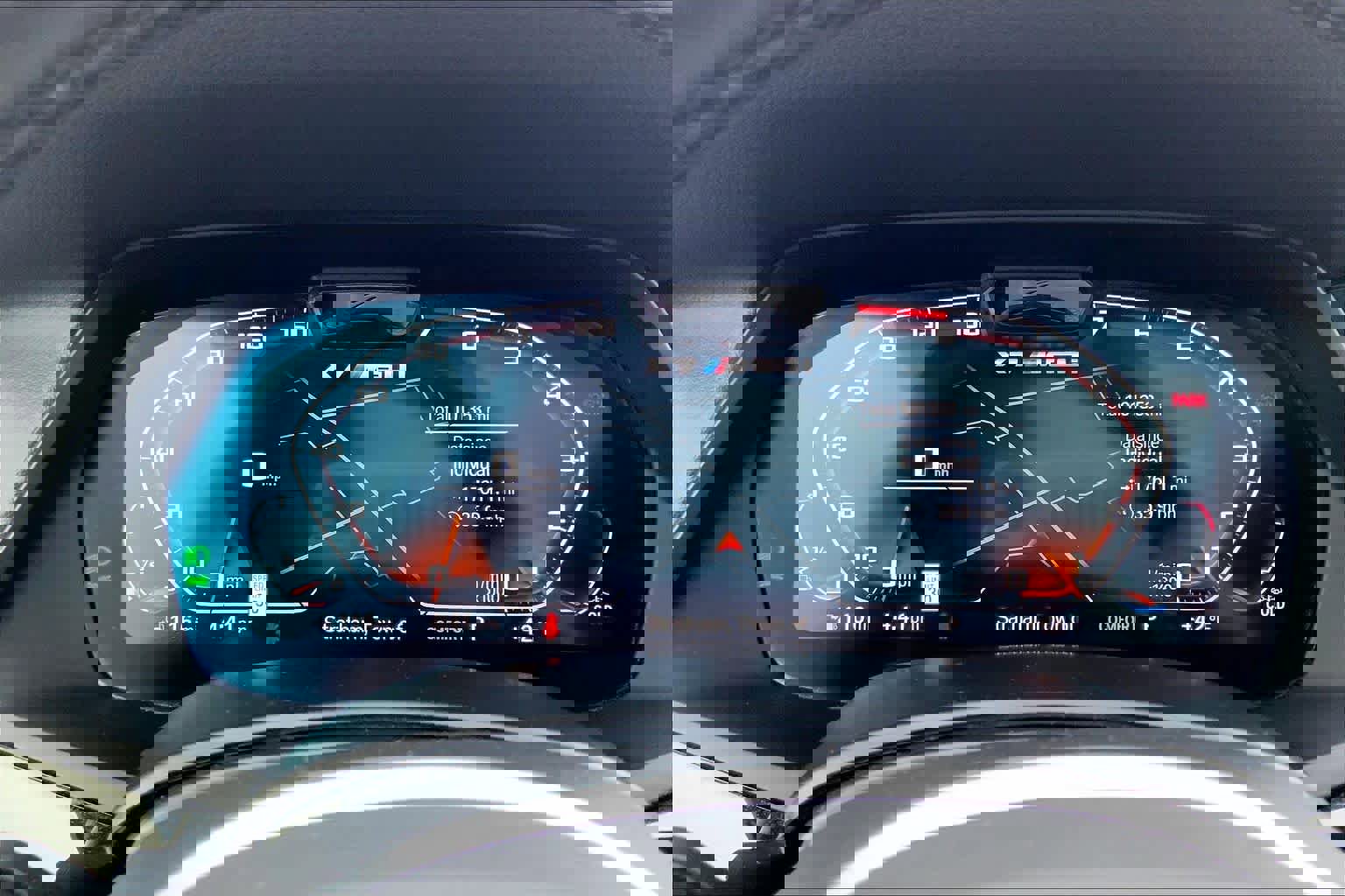 Used 2022 BMW X7 M50i image 25