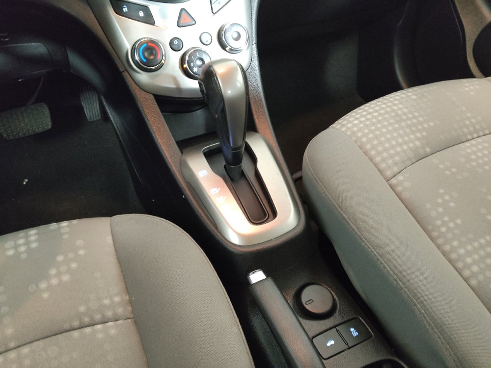 Used 2015 Chevrolet Sonic LS FWD image 26