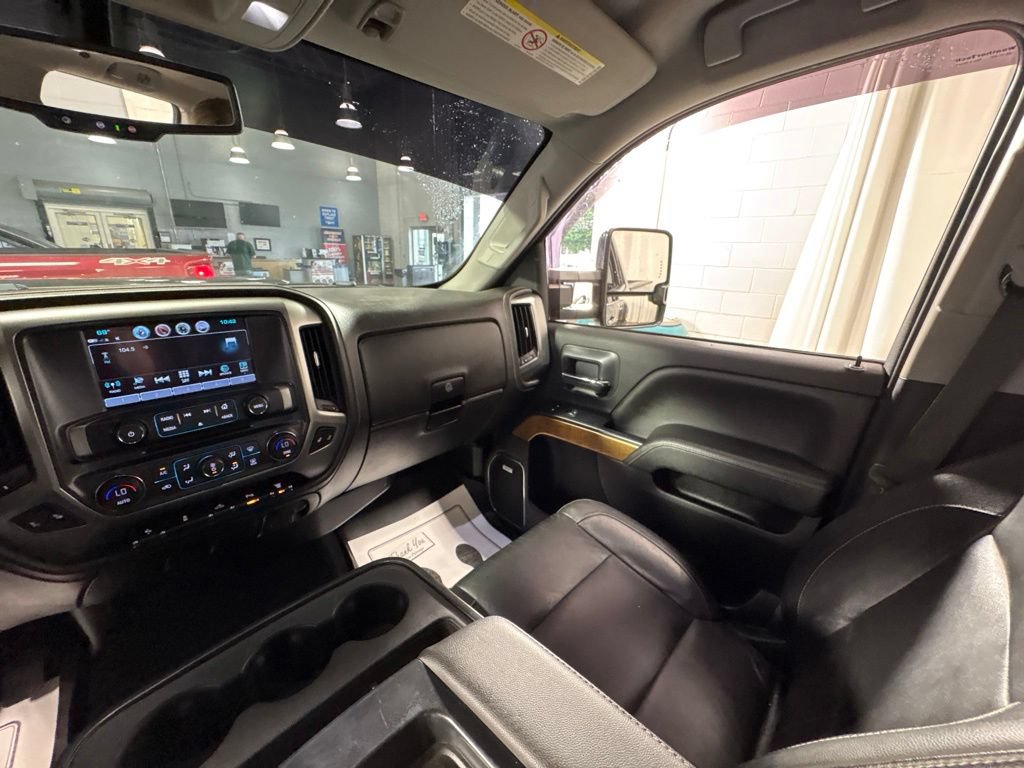 Used 2019 Chevrolet Silverado 3500 LTZ w/ Duramax Plus Package AWD/4WD image 24