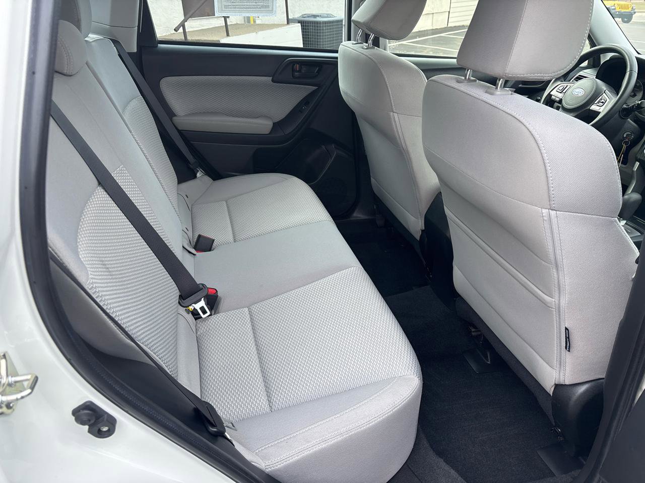 Used 2018 Subaru Forester 2.5i w/ Alloy Wheel Package image 26