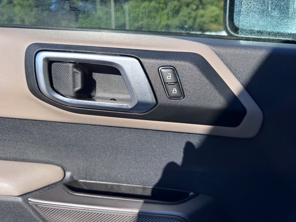 Used 2021 Ford Bronco Wildtrak AWD/4WD image 24