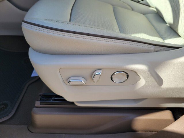 Used 2024 GMC Yukon Denali image 25