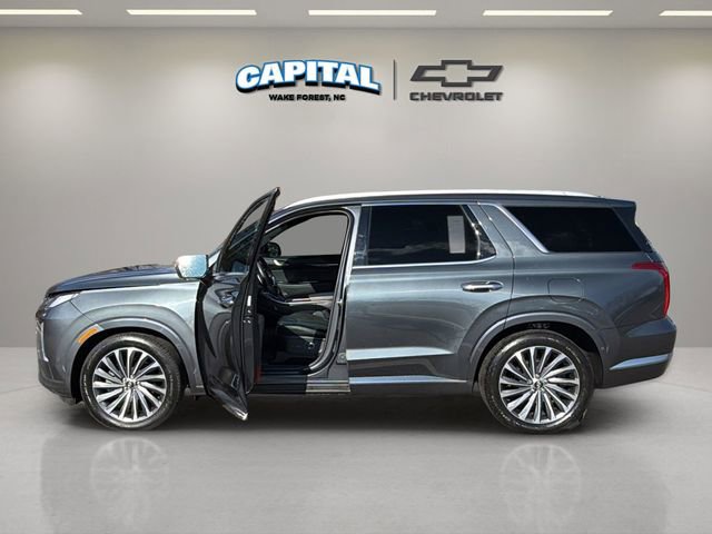Used 2024 Hyundai Palisade Calligraphy image 13