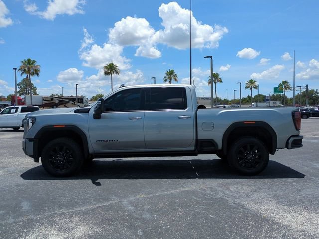 Used 2024 GMC Sierra 3500 AT4 w/ AT4 Premium Plus Package AWD/4WD image 8