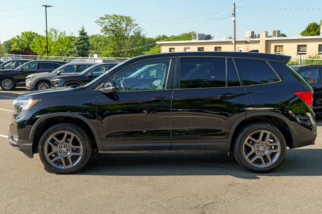 Used 2023 Honda Passport EX-L image 4