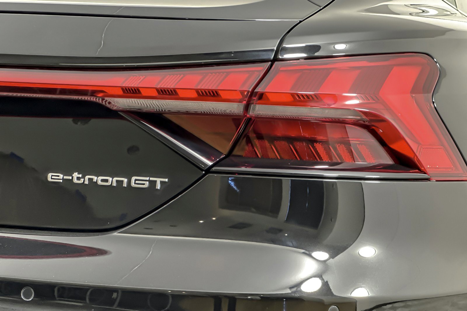 Certified 2024 Audi RS e-tron GT image 25