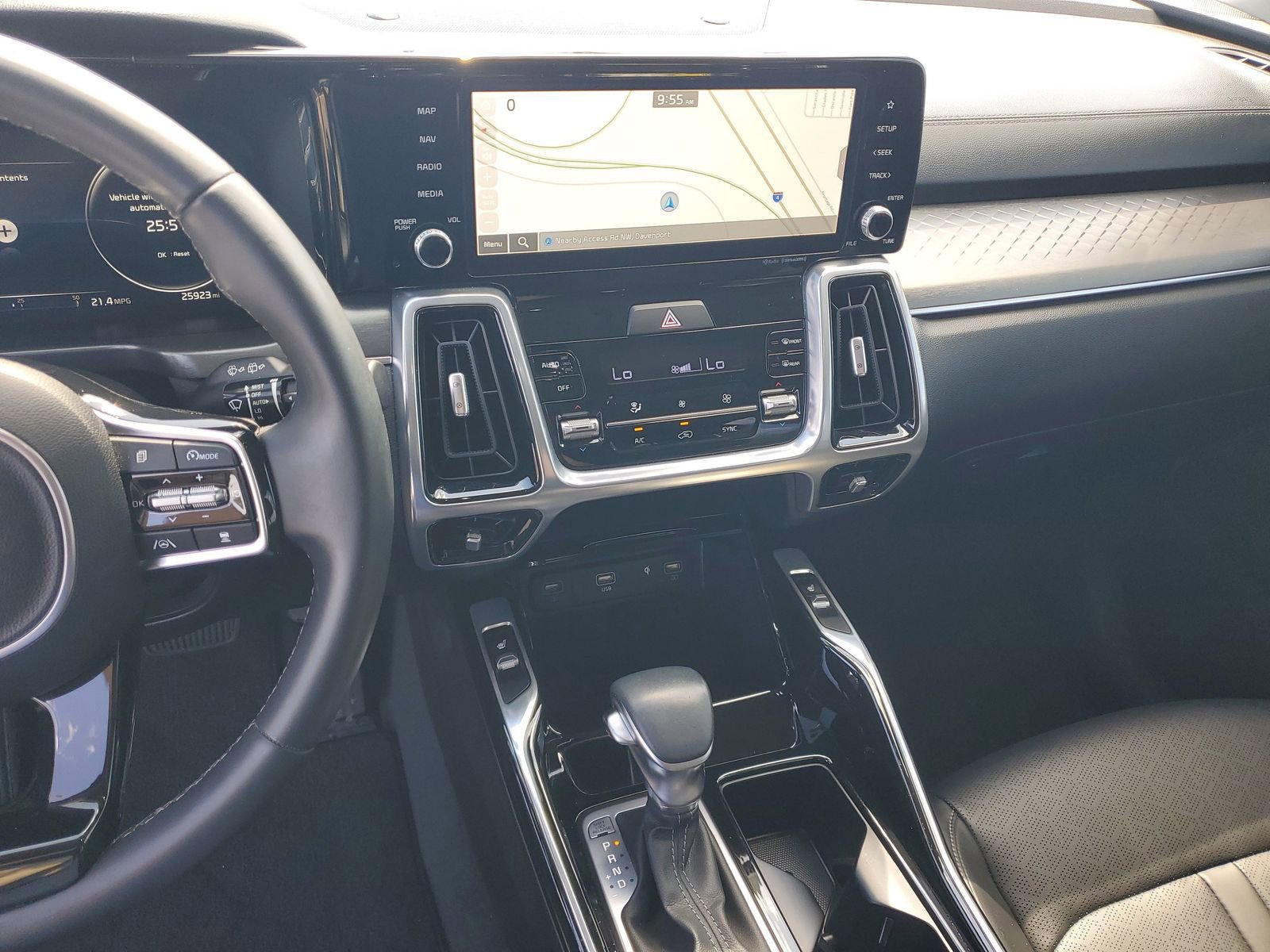 Used 2023 Kia Sorento SX FWD image 24