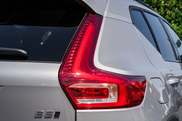 Used 2026 Volvo XC40 B5 Plus w/ Protection Package Premier AWD/4WD image 6