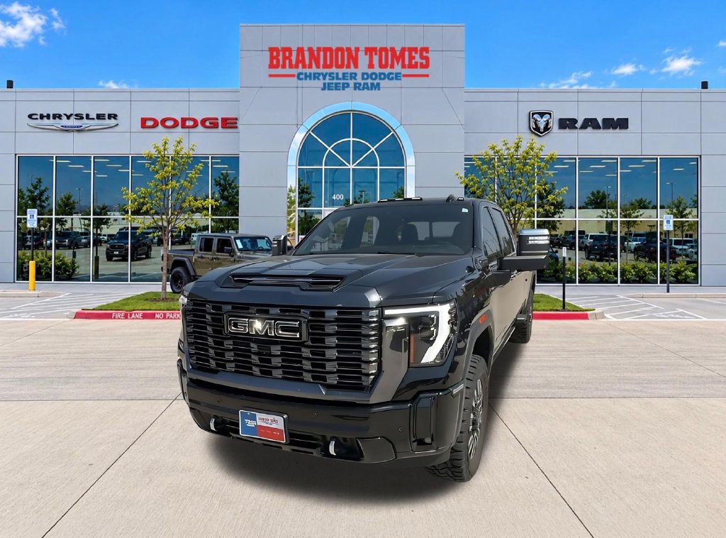 Used 2024 GMC Sierra 3500 Denali Ultimate AWD/4WD image 7