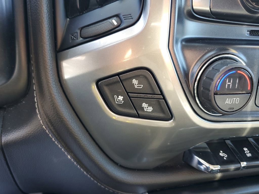 Used 2018 Chevrolet Silverado 1500 LTZ Z71 w/ LTZ Plus Package AWD/4WD image 26