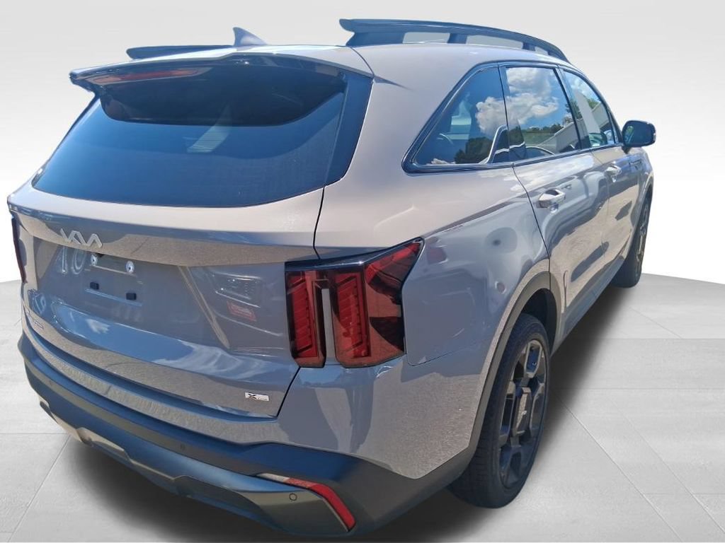 Certified 2024 Kia Sorento X-Line EX AWD/4WD image 6