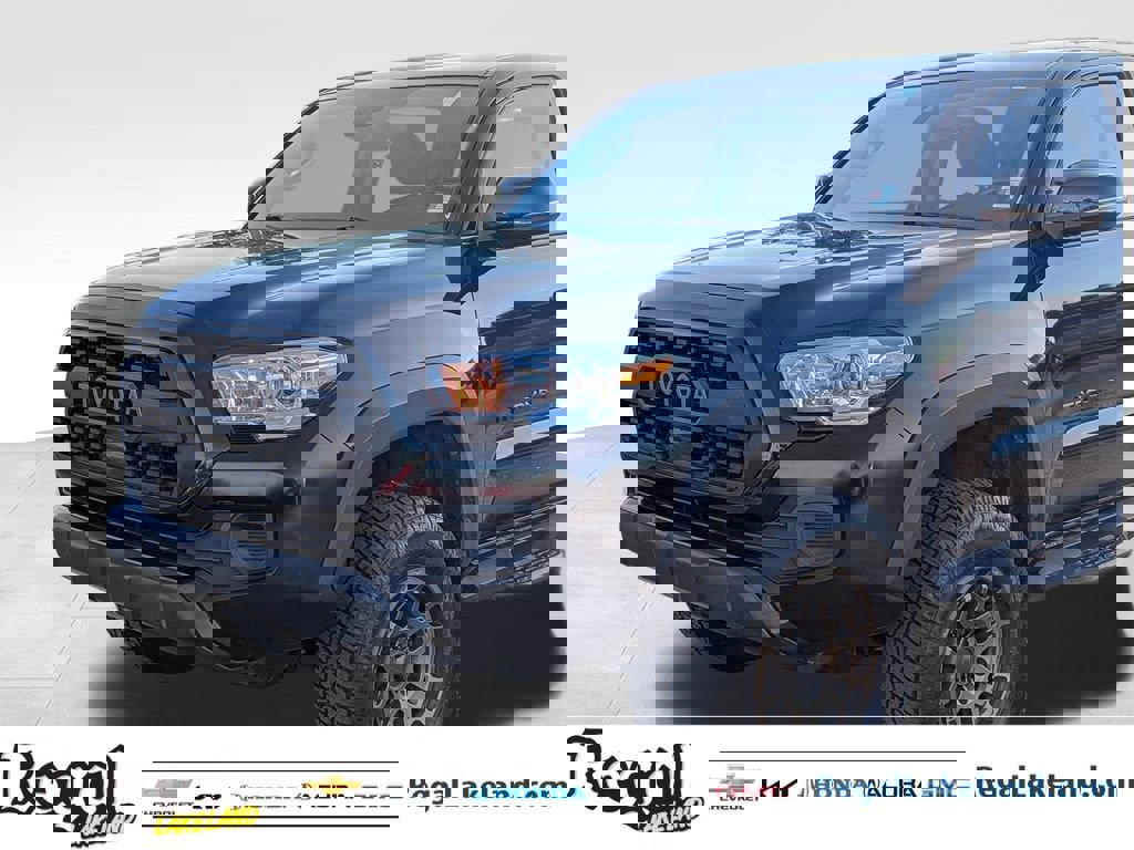 Used 2022 Toyota Tacoma SR5 w/ Trail Edition image 6