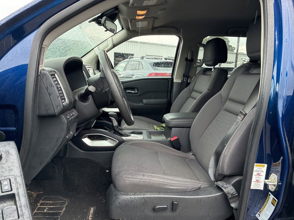 Used 2022 Nissan Frontier SV w/ Technology Package AWD/4WD image 10