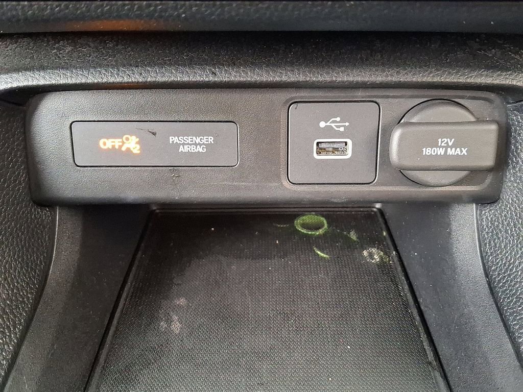 Used 2023 Honda Civic Sport image 25