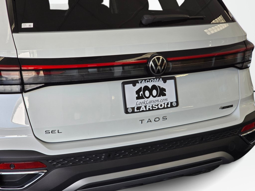 New 2026 Volkswagen Taos SEL AWD/4WD image 13