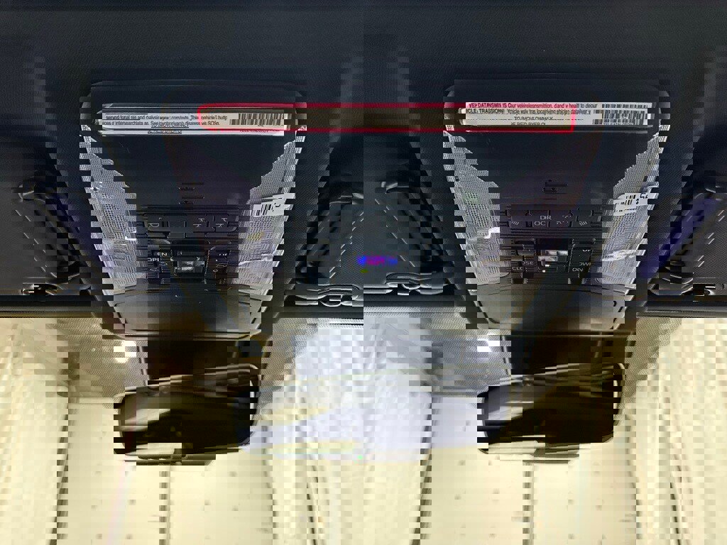 Used 2024 Toyota RAV4 XSE image 40