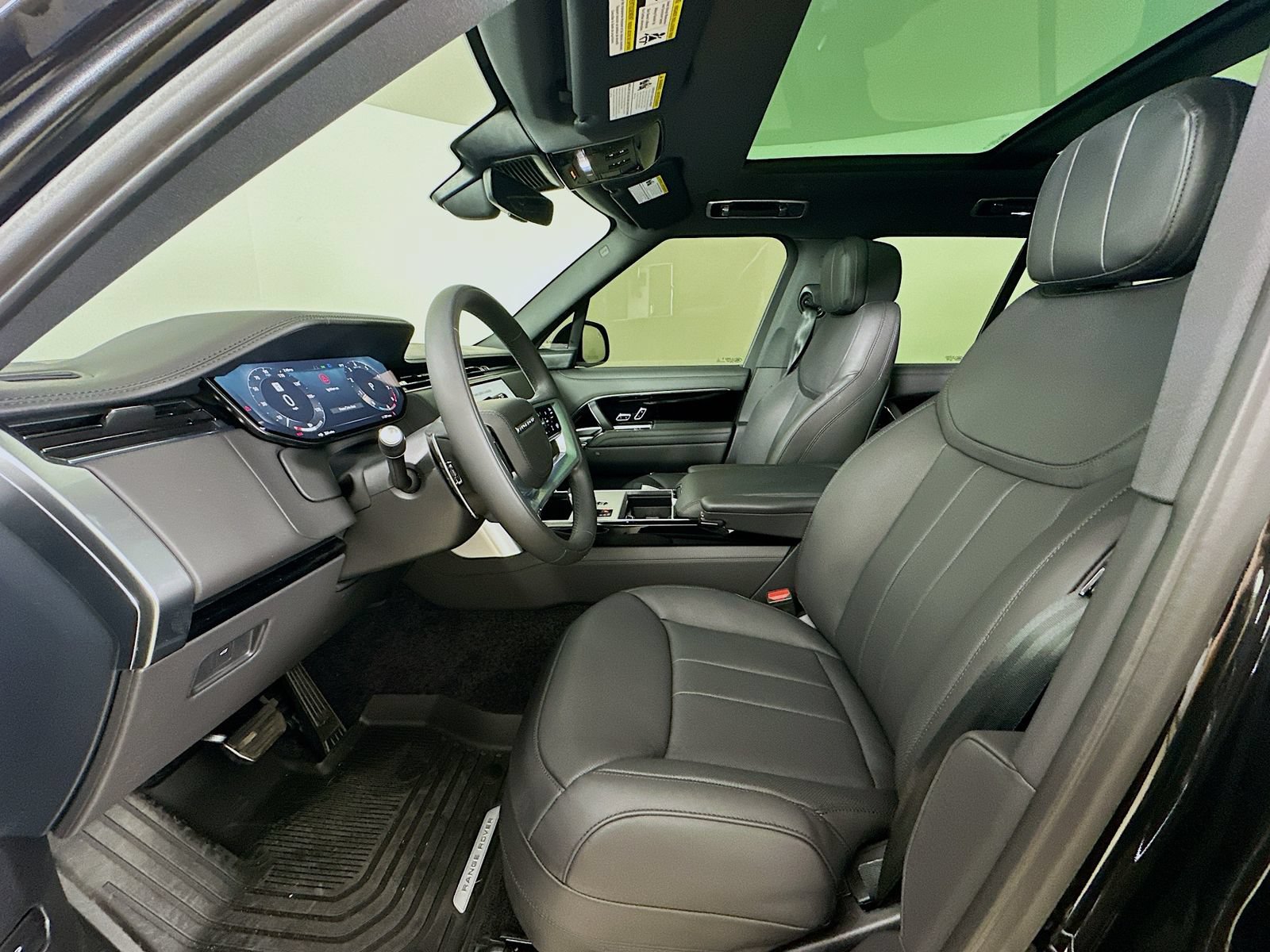 New 2026 Land Rover Range Rover SE AWD/4WD image 33