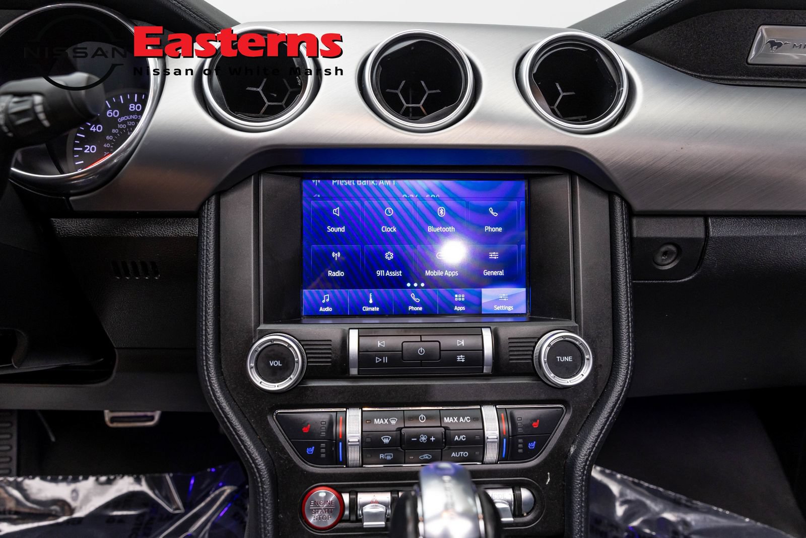 Used 2022 Ford Mustang Premium RWD image 12
