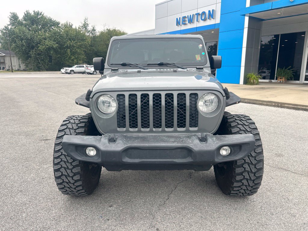 Used 2020 Jeep Gladiator Sport w/ Quick Order Package 24S AWD/4WD image 2