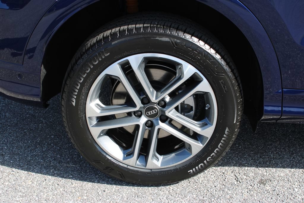 New 2025 Audi Q5 Premium Plus AWD/4WD image 35