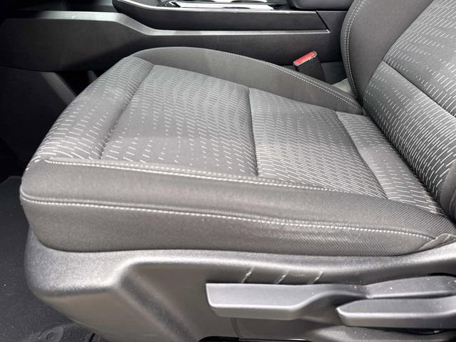 Used 2025 Chevrolet Equinox LT image 38