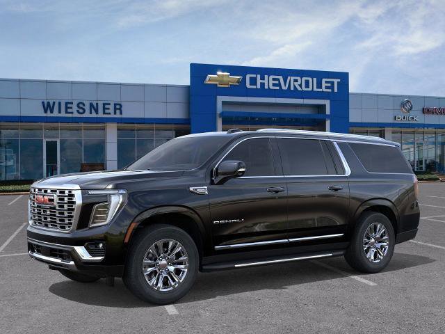 New 2026 GMC Yukon XL Denali w/ Advanced Technology Package image 2