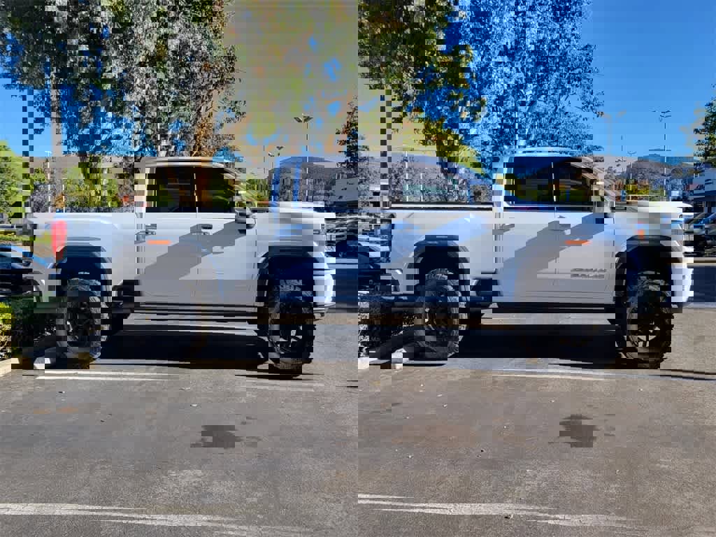 Used 2021 GMC Sierra 2500 Denali w/ Denali Ultimate Package image 8