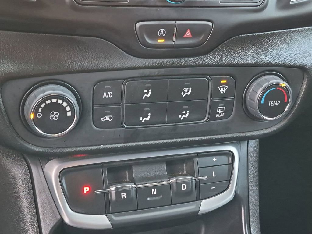 Certified 2024 GMC Terrain SLE image 18