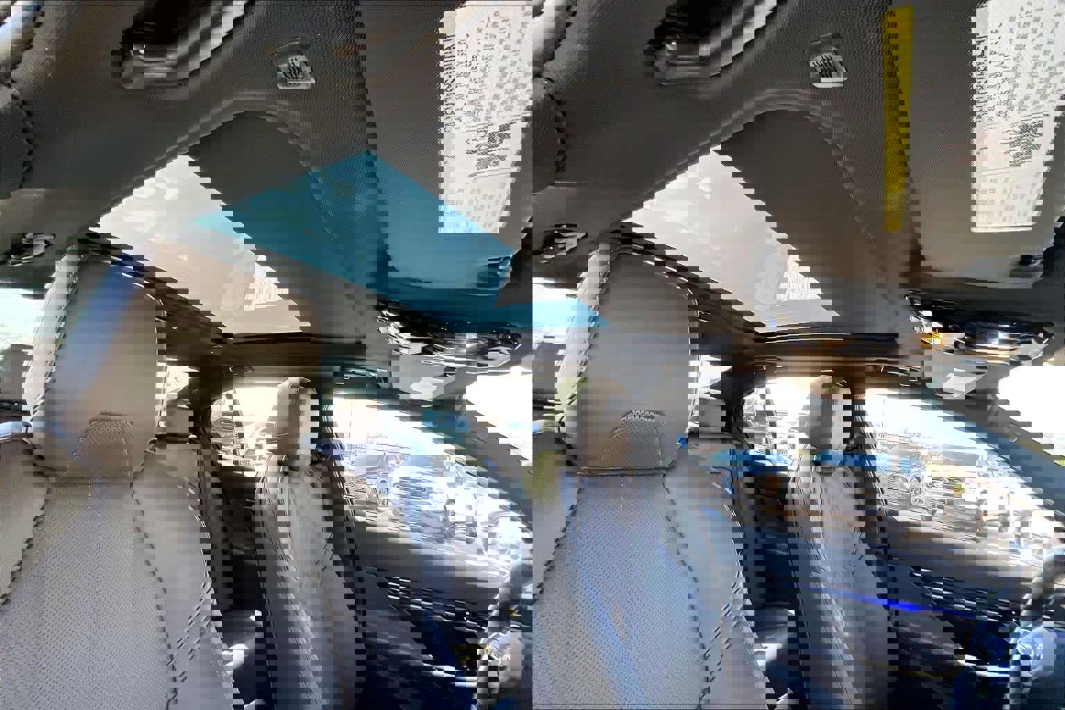 Used 2026 BMW 550e xDrive w/ Premium Package image 11