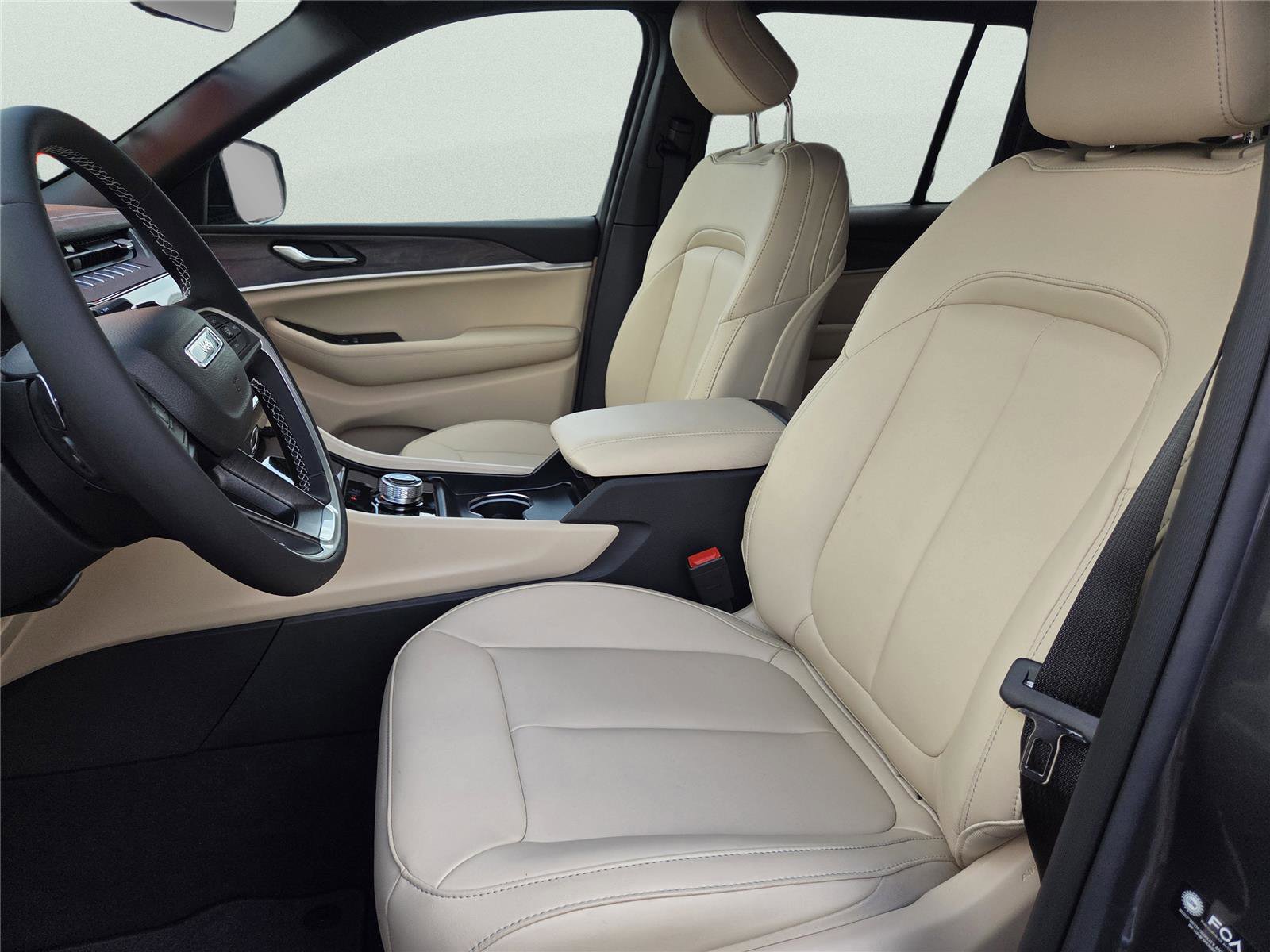 New 2026 Jeep Grand Cherokee Limited image 15