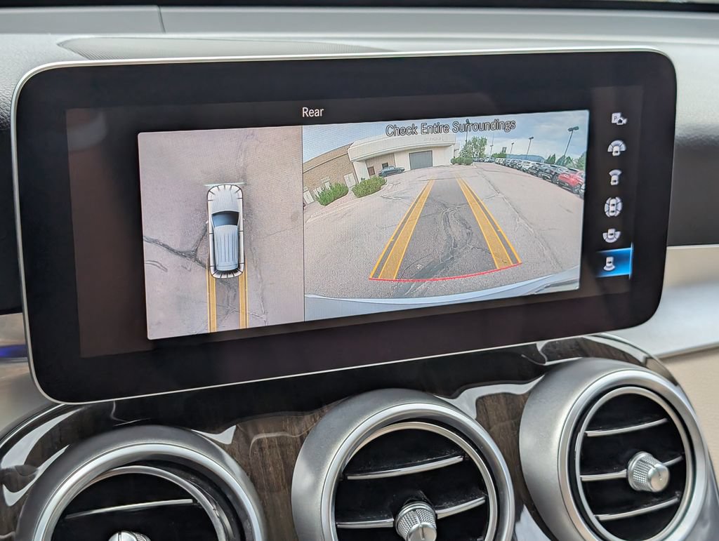 Certified 2020 Mercedes-Benz GLC 300 image 17