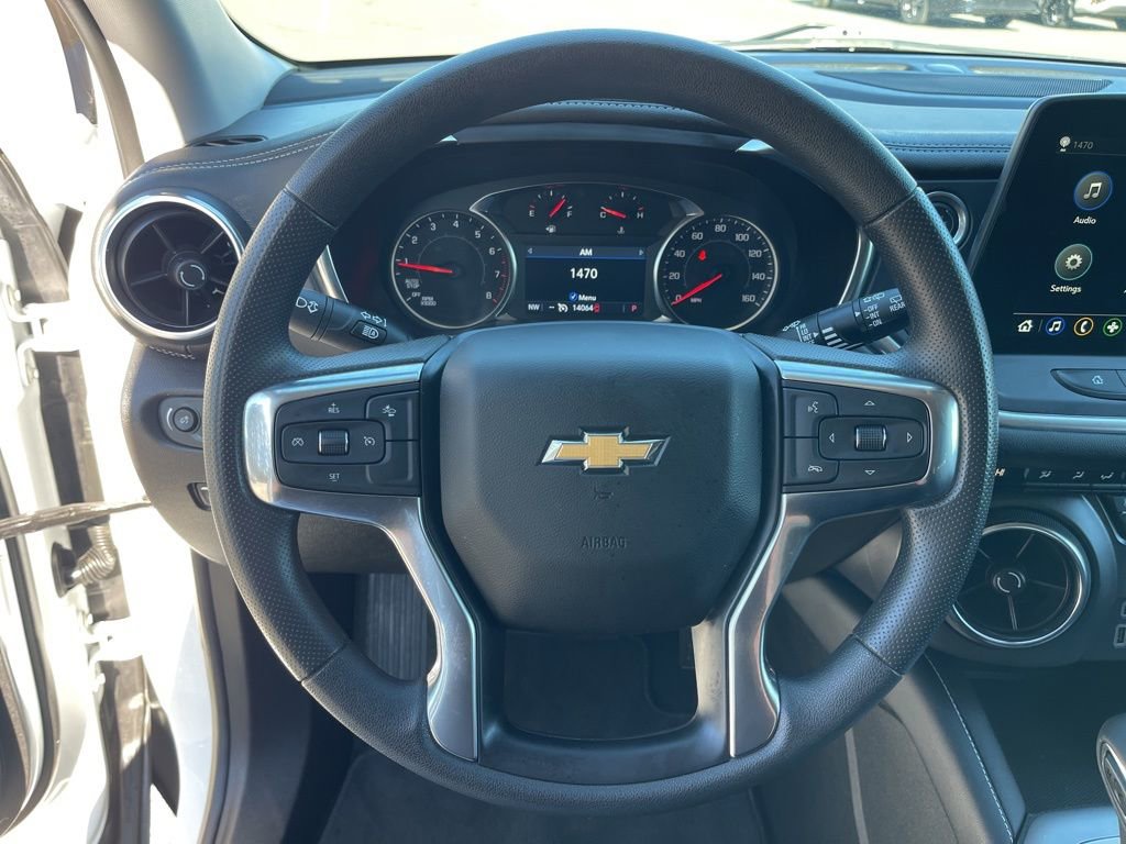 Used 2025 Chevrolet Blazer LT image 15