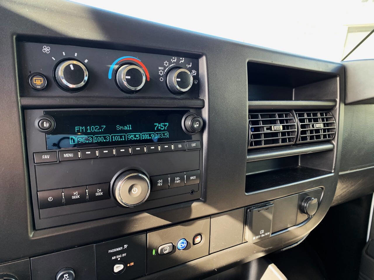 Used 2023 Chevrolet Express 3500 LS RWD image 19