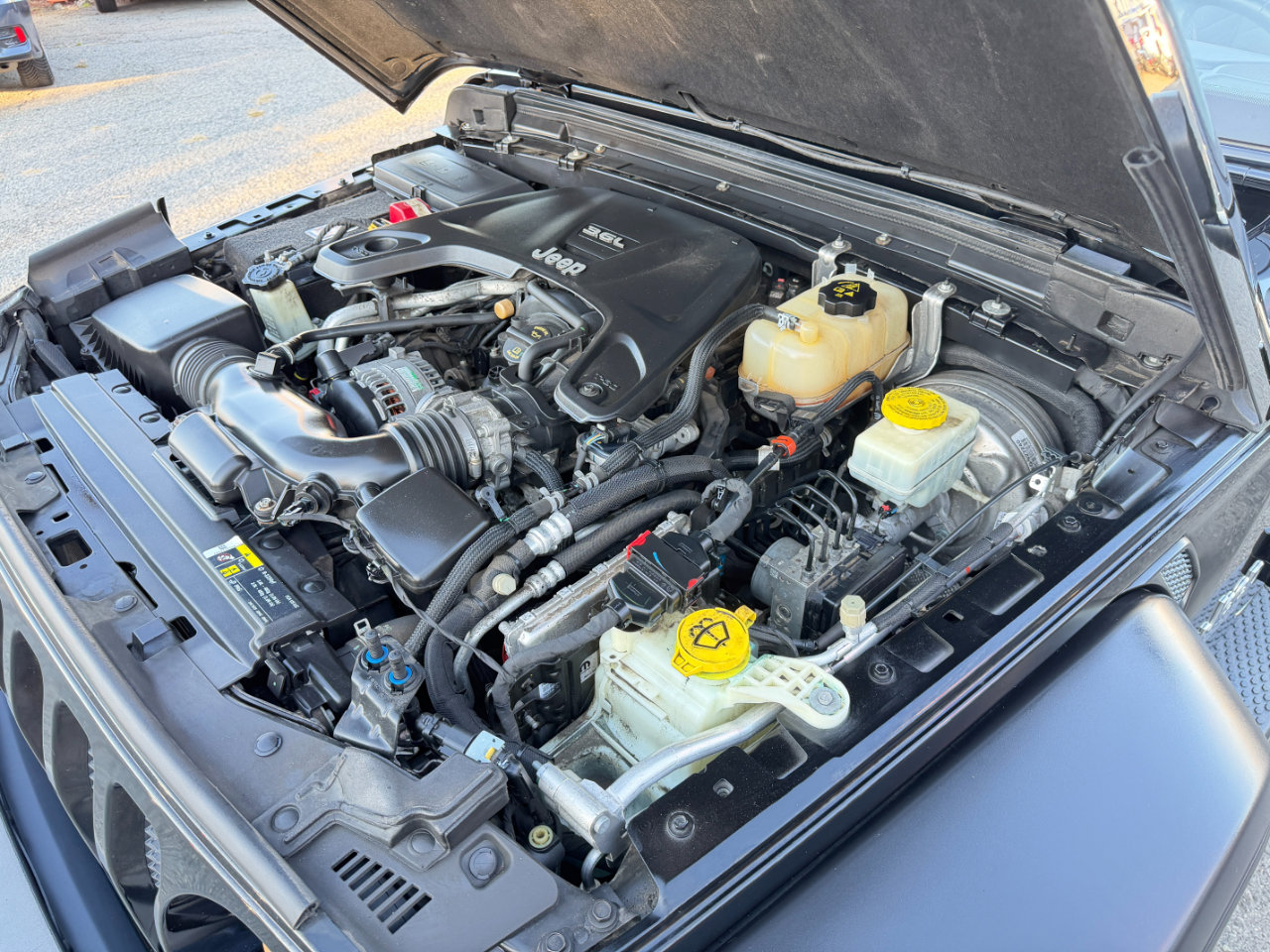 Used 2019 Jeep Wrangler Unlimited Sport S image 76