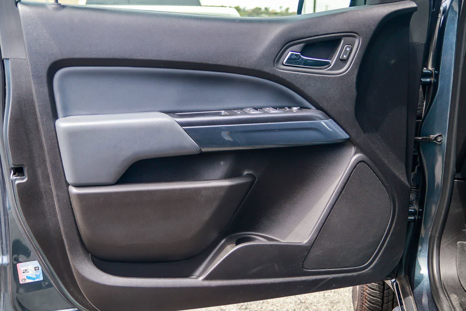 Used 2019 Chevrolet Colorado Z71 AWD/4WD image 20