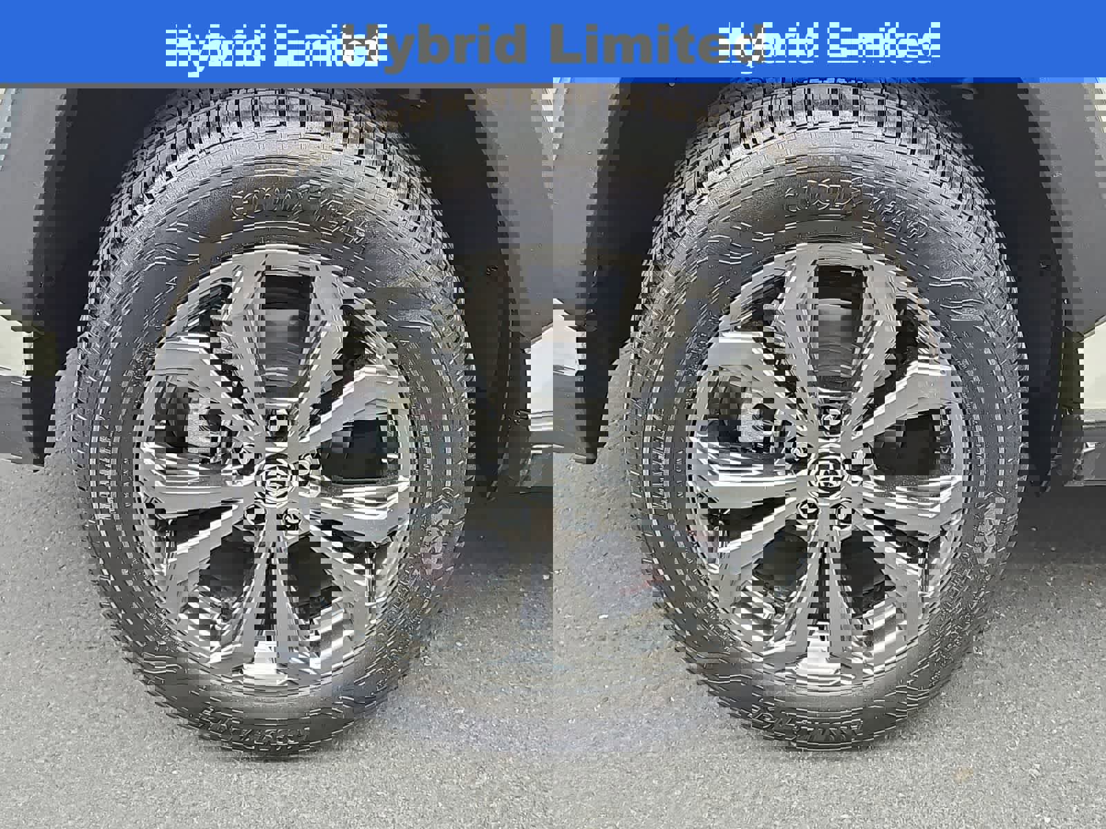 Used 2022 Toyota RAV4 Limited w/ Limited Grade Weather Package image 12