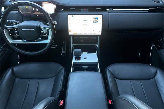 Used 2024 Land Rover Range Rover SE image 17