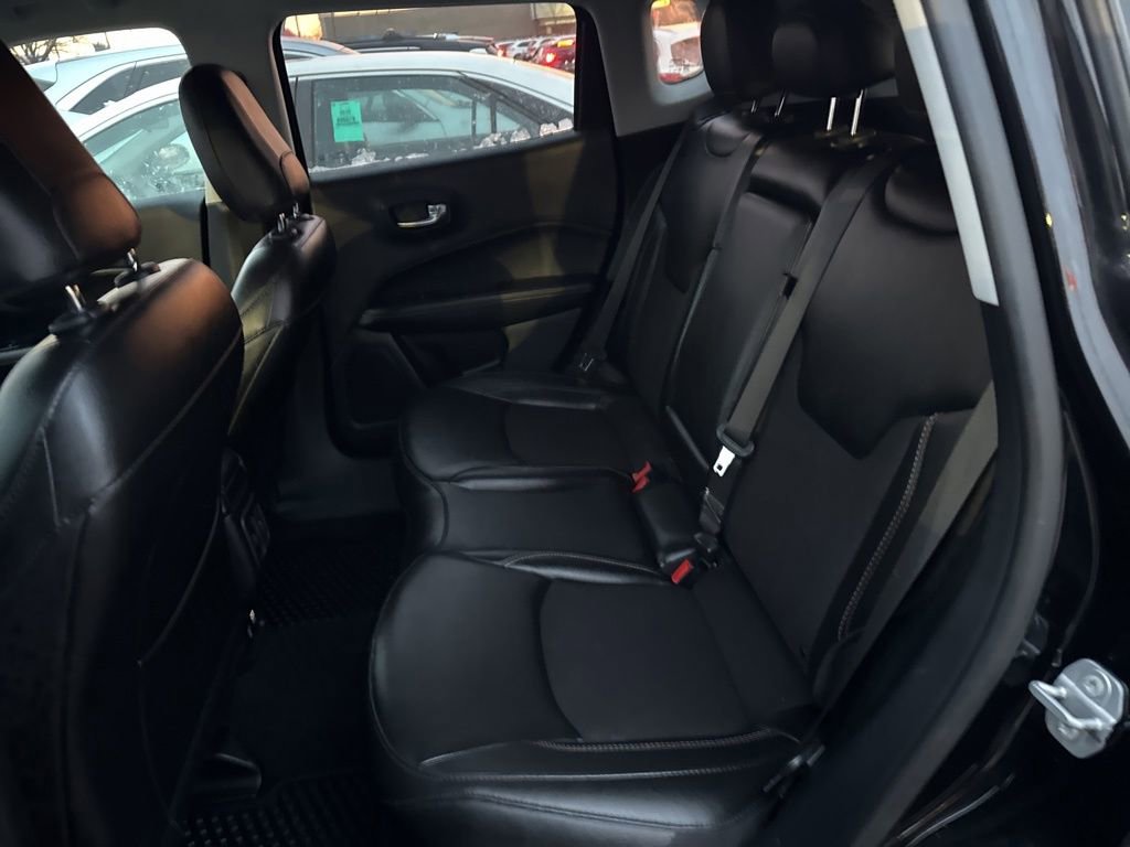 Used 2020 Jeep Compass Latitude w/ Popular Equipment Group image 10