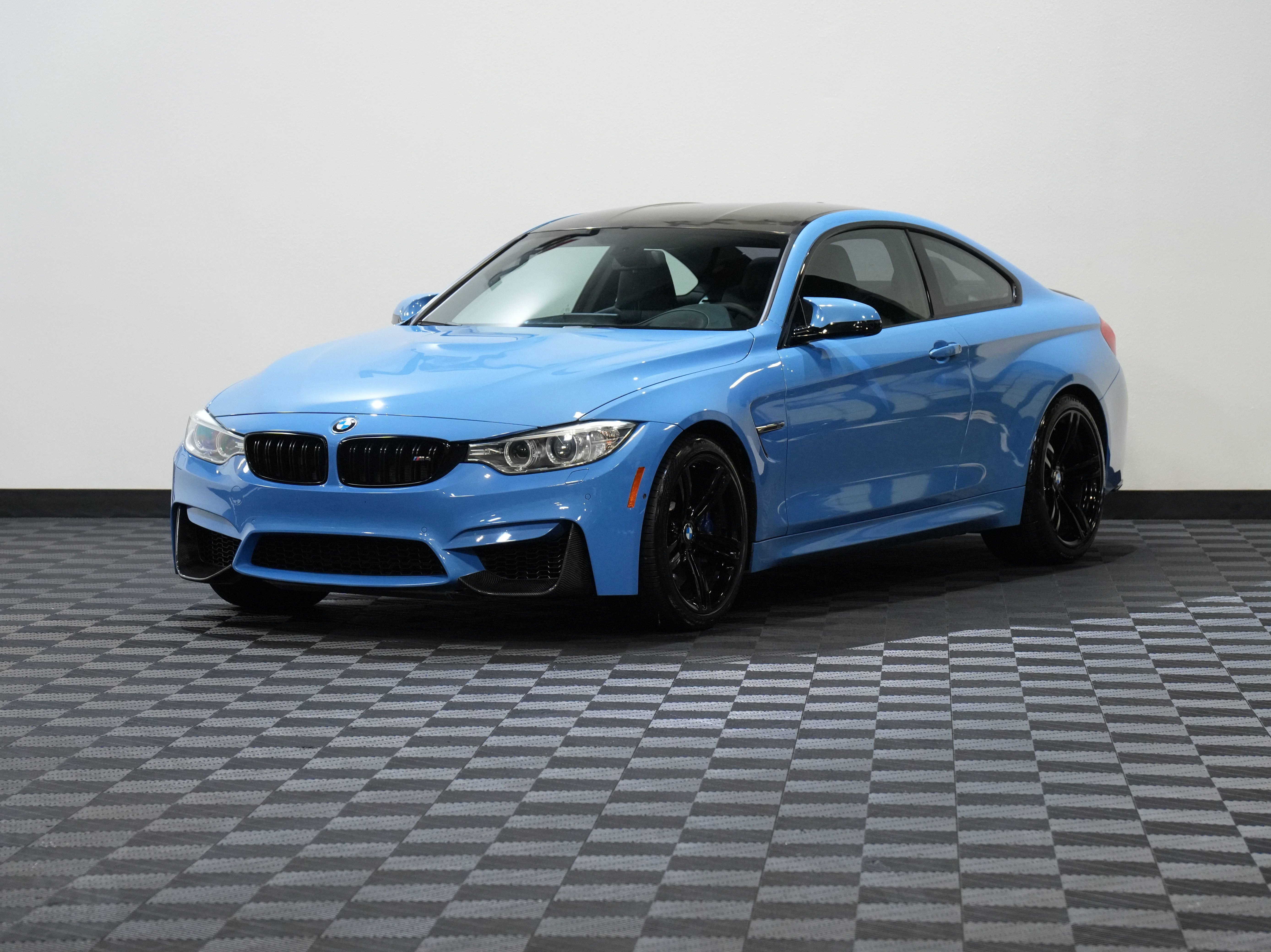 Used 2016 BMW M4 Coupe RWD image 3