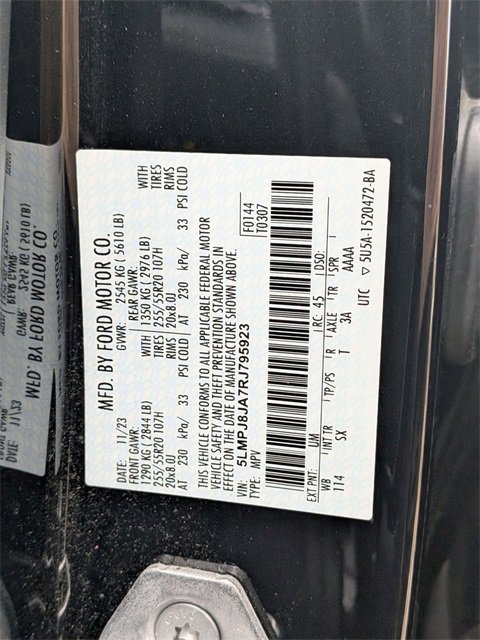 Certified 2024 Lincoln Nautilus Premier w/ Equipment Group 102A image 30