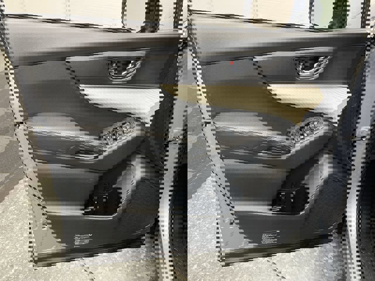 Used 2019 Subaru Ascent Premium image 6