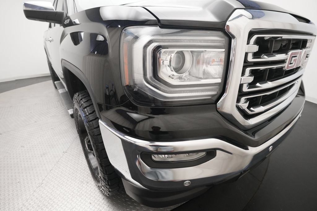 Used 2017 GMC Sierra 1500 SLT w/ SLT Premium Package AWD/4WD image 21