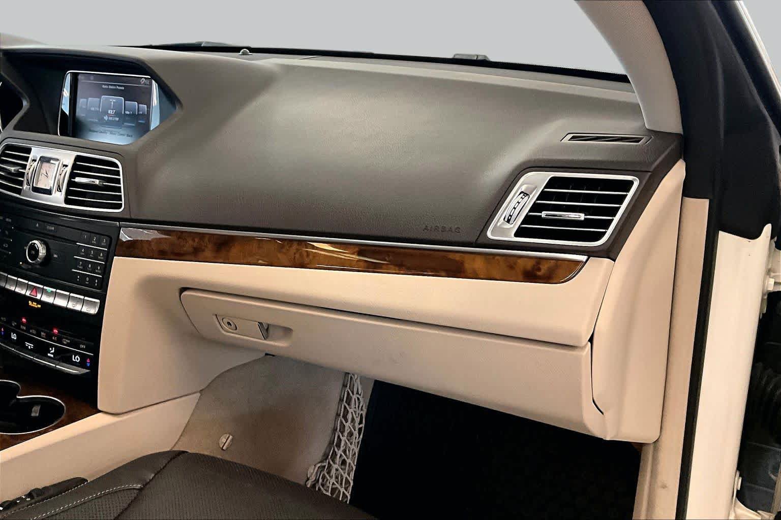 Used 2016 Mercedes-Benz E 400 Coupe image 16