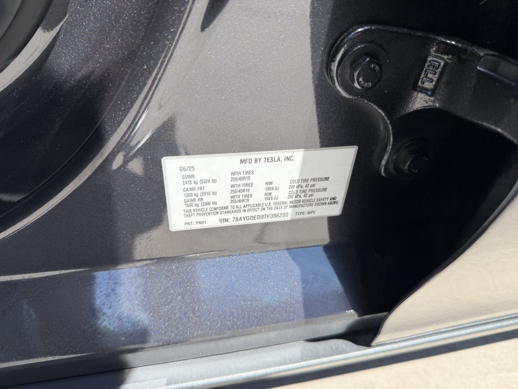 Used 2026 Tesla Model Y Long Range RWD image 50